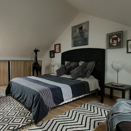 Apartamento Duplex contemporain terrasse extérieure parking Leves Exterior foto